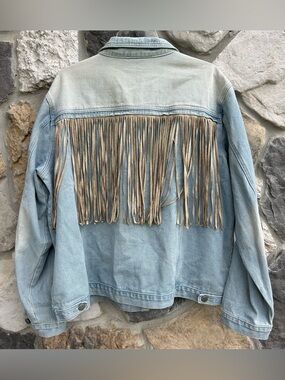 Savanna Jane Denim Fringe Jacket Size 2X Light Wash Rodeo Cowgirl Festival Boho